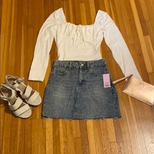 Jean mini skirt